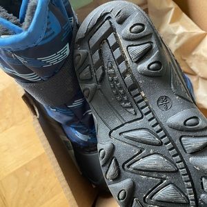 Kamik Snowbug 2, toddler size 8